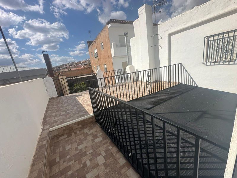 Foto 80711aae-0514-4207-b7c5-e00c717261cb. Casa amb xemeneia aparcament a Fiñana