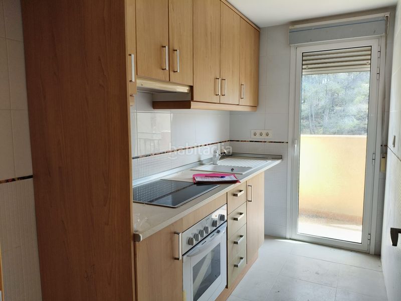 Foto 42b9939a-1b60-4a24-82f6-ef8696090ba3. Pis amb aparcament a La Paz Polop