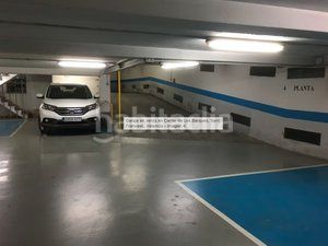 Foto 64157238-88eb-49ac-9397-717649becf1c. Aparcament cotxe a Sant Francesc Valencia