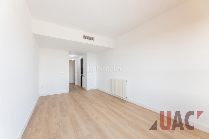 Foto c3faa1a3-b6d6-4e1f-a620-e9c74f800fbb. Pis amb calefacció aparcament a L´Eixereta Burjassot
