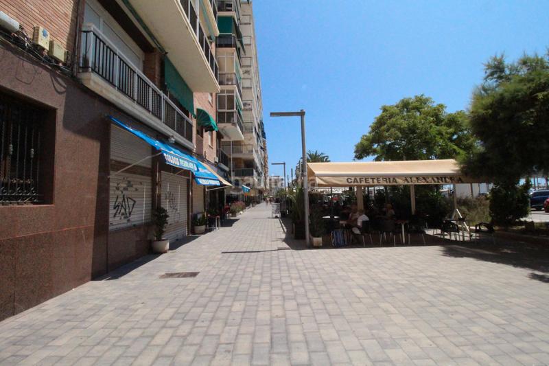 Foto 531549cb-3965-4f0d-b34a-64464ba10ace. Alquiler ático en avinguda vicente blasco ibañez 55 alquiler de ático en primera linea en Santa Pola