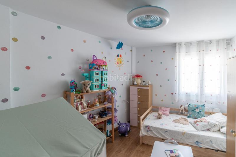 Foto eb54b407-16bd-4a49-bd51-8ee8c17c969e. Ático en calle tinar 19 ático dúplex de ensueño con terraza y vistas a sierra nevada en Albolote