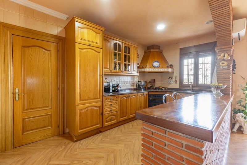 Foto 861f8c99-03bd-4fea-91eb-93f82c4e9ede. Chalet fantástico chalet !! en Ventas de Huelma