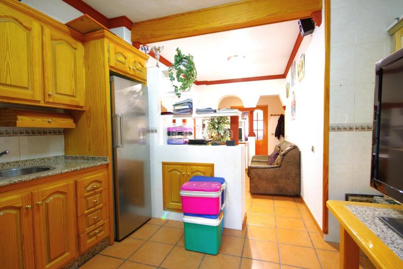 Foto d709faf8-35bf-478e-8644-e44cbd7df29e. Casa a schiera con riscaldamento parcheggio piscina in Pozo Alcón