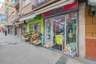 Local Comercial en Barrio de Zaidín