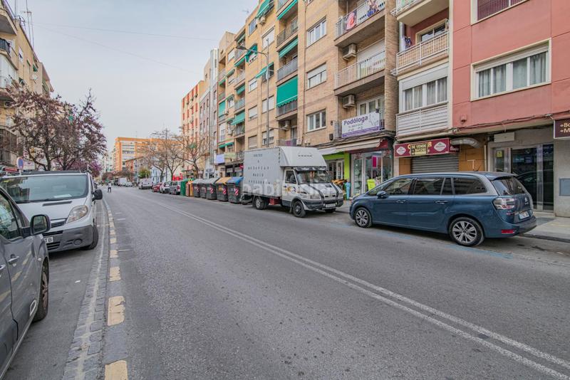 Foto 669e711d-7523-4cdb-85e2-382cff1d9a5d. Geschäftsraum in Barrio de Zaidín Granada