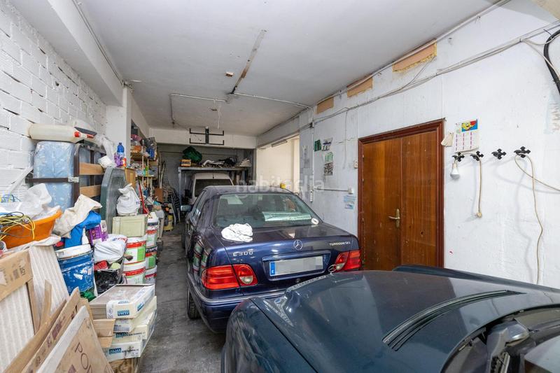 Foto eaa76d59-c64d-4065-9e59-91c5233acafa. Local comercial a Barrio de Zaidín Granada