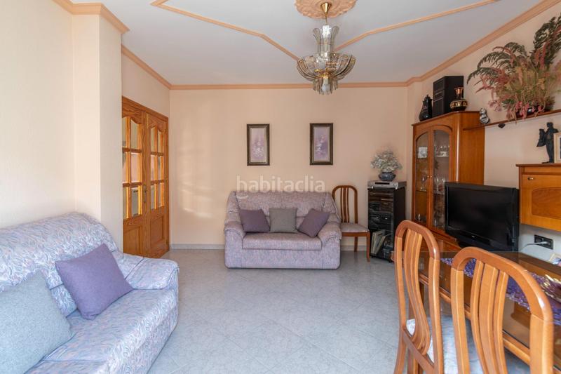 Foto 424c88b0-e906-42d1-8973-21ab6a1975ad. Casa a schiera con parcheggio in Salar