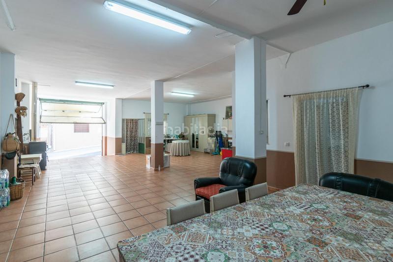 Foto a83a840a-9e3d-4ae6-a03c-c3747c40136f. Maison jumelée avec parking dans Salar