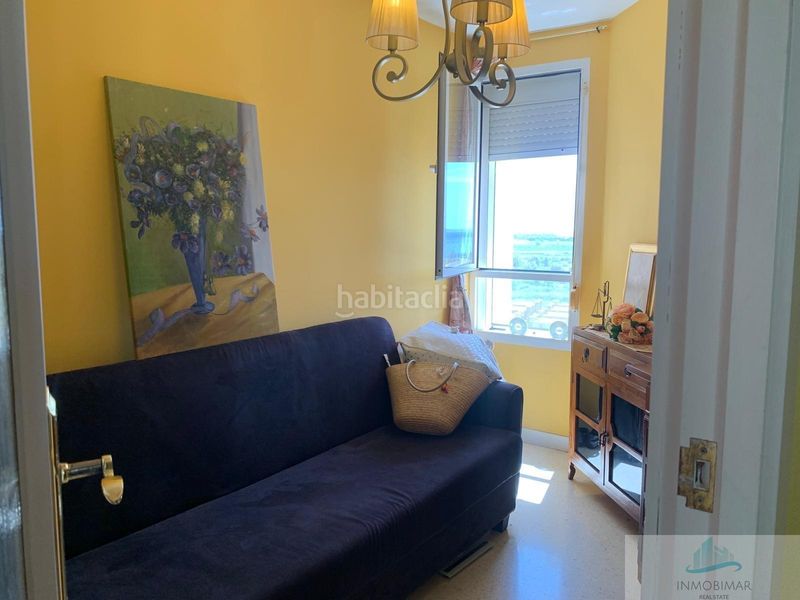 Foto d53f12c7-f508-45c7-99fe-d2986630bb45. Àtic amb aparcament piscina a Salobreña costa Salobreña