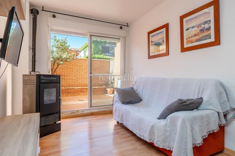 Foto 10ed539b-308f-4cfa-916a-800f7ef750d2. Pis a calle leon felipe a La Zubia Ciudad Zubia (La)