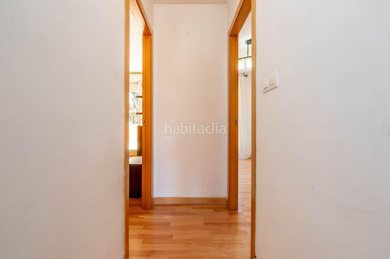 Foto 84c04598-70bd-4959-91df-09b34db42f83. Pis a calle leon felipe a La Zubia Ciudad Zubia (La)