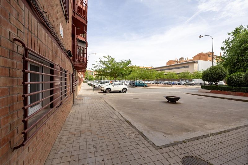 Foto b4eb50a7-d12d-4052-b6bc-cb3b5b6de0ed. Pis a Joaquina Eguaras Granada