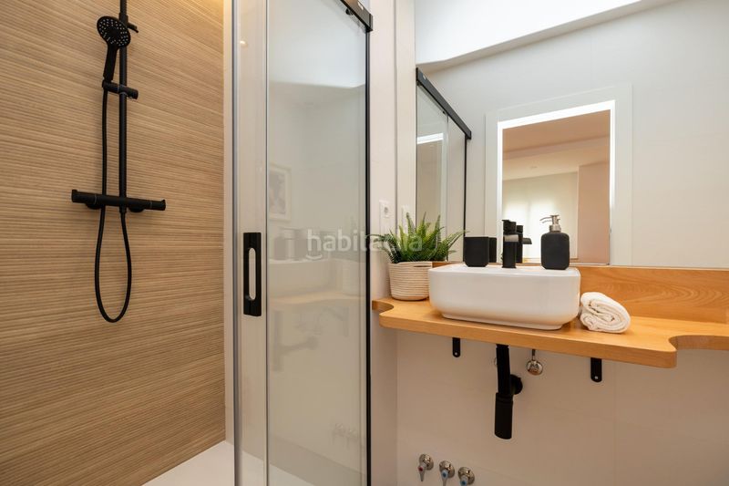 Foto 1fc7f825-6eb6-4136-a94f-57d3a6453674. Pis a Barrio de Zaidín Granada