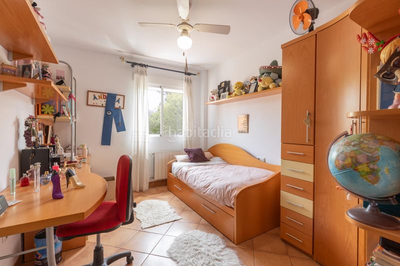 Foto 4e30135c-cd2a-4a95-ba97-aa535a3d0175. Casa aparellada amb calefacció aparcament piscina a Gójar