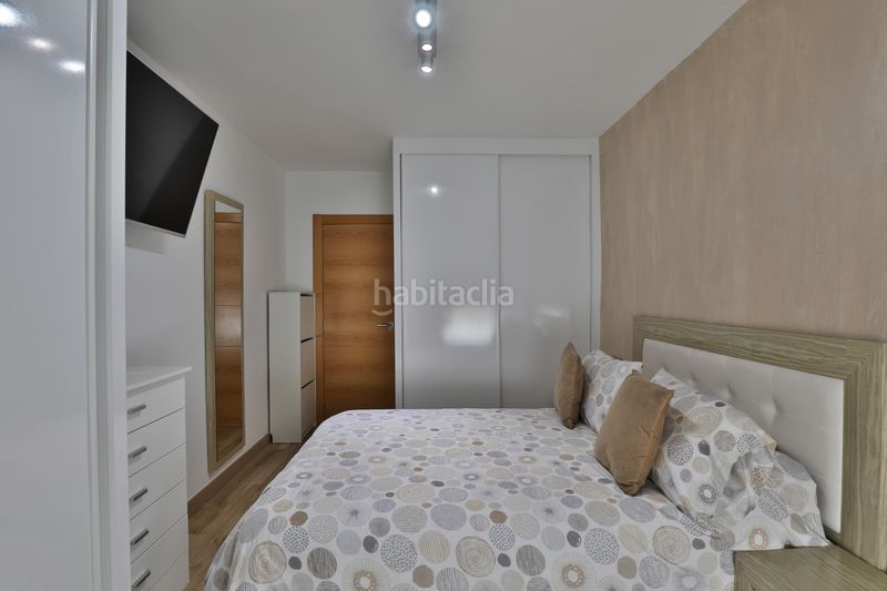 Foto 527f3eda-b3bb-49b4-a91b-54915dd50ea4. Pis amb aparcament a Atarfe