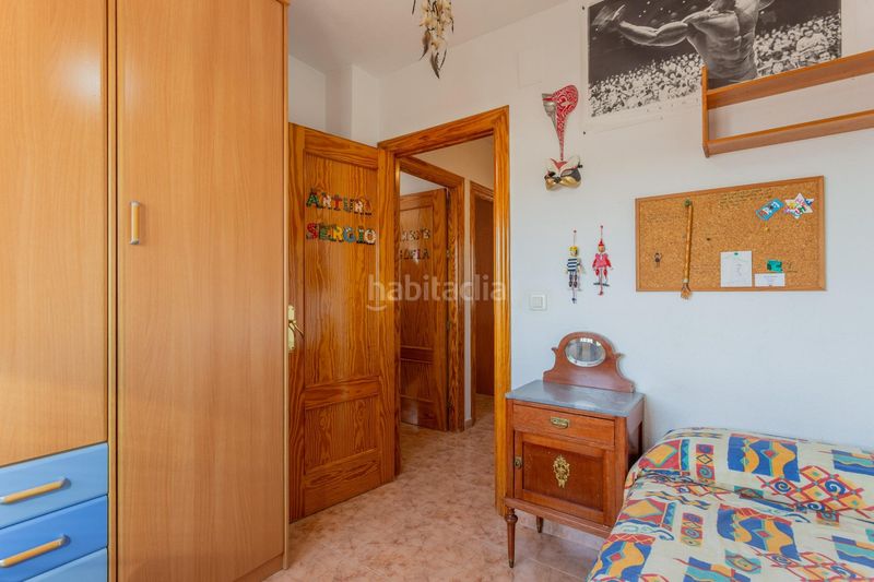 Foto ff2f6764-905d-410d-9947-ce27996f945f. Casa adossada amb aparcament a Cúllar Vega