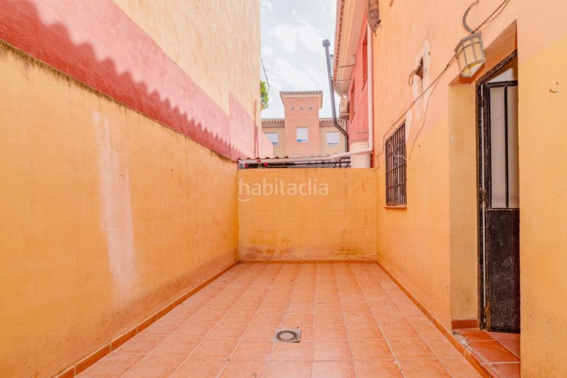 Foto a0f2949d-5141-4f44-9e9d-67dcce062bd3. Casa adossada amb aparcament a San Francisco - El Chorrillo Gabias (Las)