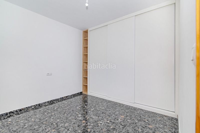 Foto f095c62b-58a1-4f01-8425-8a67f665953f. Casa adossada amb aparcament a Las Flores - Huerta Gabias (Las)