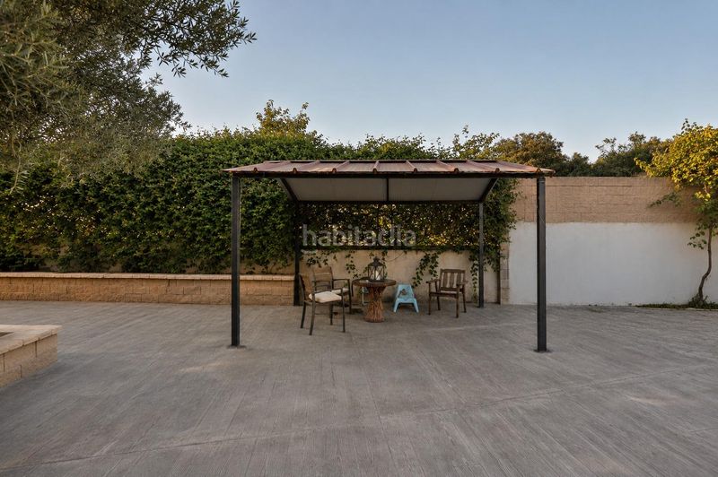 Foto f8159535-0c1e-40ff-920c-32ef6e80fe24. Casa a Peligros