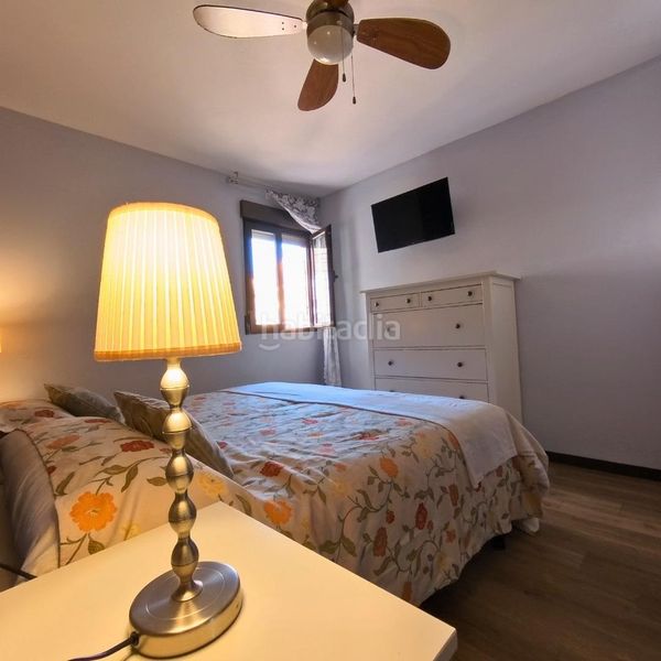 Foto 0b73dd91-c379-401e-9879-6b80de2c3e84. Apartament amb piscina a Salobreña costa Salobreña