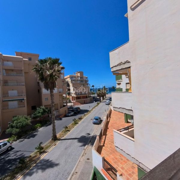 Foto 5f0e9f52-132d-4b33-b67a-eef30366474d. Apartament amb piscina a Salobreña costa Salobreña