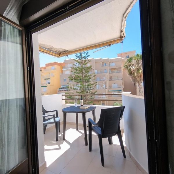 Foto ce8b9808-b974-4b00-af62-c3fef9c87eb7. Apartament amb piscina a Salobreña costa Salobreña