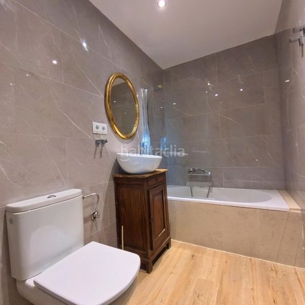 Foto dc7a6786-9a7c-44c3-834c-b58145efbad0. Apartament amb piscina a Salobreña costa Salobreña