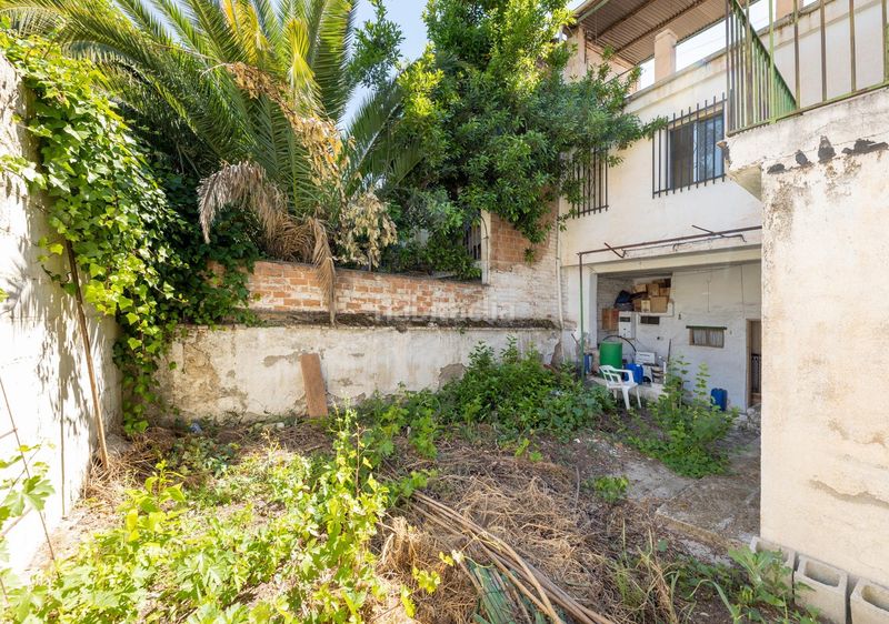 Foto 702d66dd-ae8b-4864-9397-f4d3395d3ae9. Casa adossada a Maracena