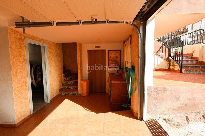 Foto 4507eaf2-9801-459b-8df7-86d92b18f05f. Casa adossada amb calefacció a Cúllar Vega