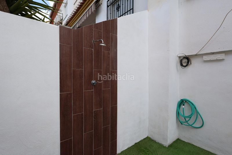 Foto e71ecf6e-e9e3-4738-8558-7bcedc693384. Casa adossada amb calefacció a Cúllar Vega