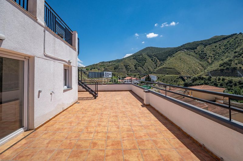 Foto a5fd3ca1-a997-497e-a698-e40b11d9b2c7. Pis amb calefacció piscina a Cenes de la Vega