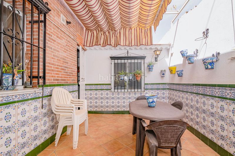Foto 2aed5fe2-4fe4-4755-ba47-38d8a34966cf. Casa adossada amb calefacció aparcament a Joaquina Eguaras Granada
