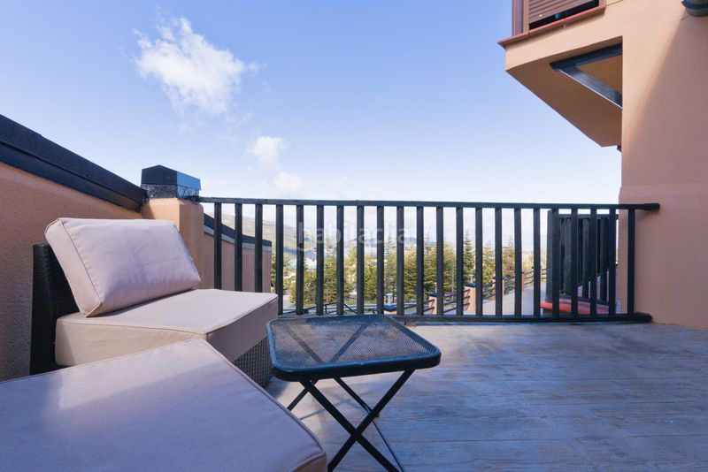 Foto 143993d0-5b12-47f4-9ae2-ac5f6f970ed7. Apartamento  en pradollano, edificio boabdil en Sierra Nevada