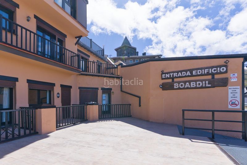 Foto ebff97d8-5fe5-4ce9-86cd-81a539831653. Apartamento  en pradollano, edificio boabdil en Sierra Nevada