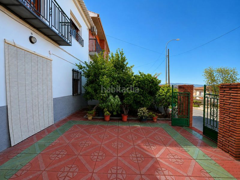 Foto 61c454f5-1063-4d05-a2ac-4c4c360e23f8. Casa amb aparcament a Padul