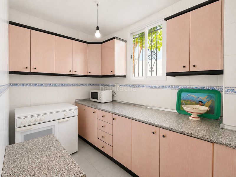 Foto d6775b77-1207-46b6-a0e8-2d7d8cdbbc53. Casa amb aparcament a Padul