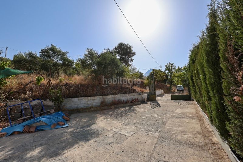 Foto 3ab80ac5-da29-495e-9a43-4584f2524821. Casa amb aparcament piscina a Cogollos de la Vega