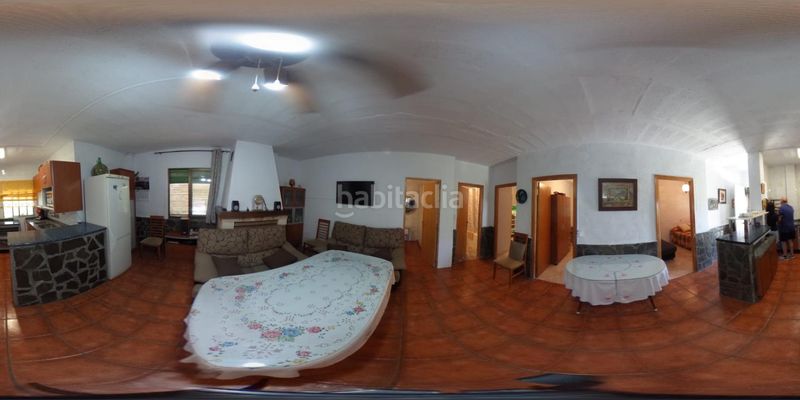 Foto 46417bbe-9b3a-4f42-80de-6a59c29f304a. Casa amb aparcament piscina a Cogollos de la Vega