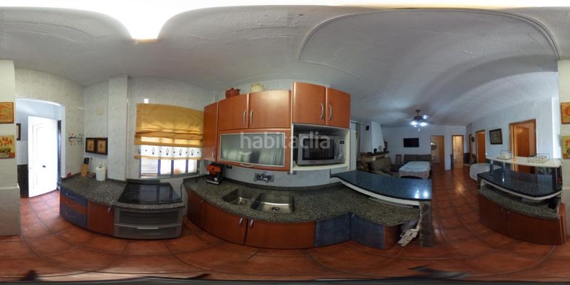 Foto 56cb2e20-c8eb-4dbb-8890-ab4e629aa2e6. Casa amb aparcament piscina a Cogollos de la Vega
