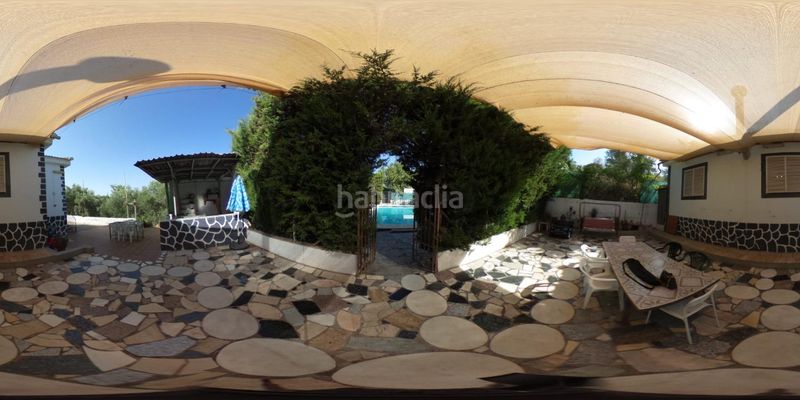 Foto da131159-9d9c-4a7e-b2a6-7e4cd26ad782. Casa amb aparcament piscina a Cogollos de la Vega