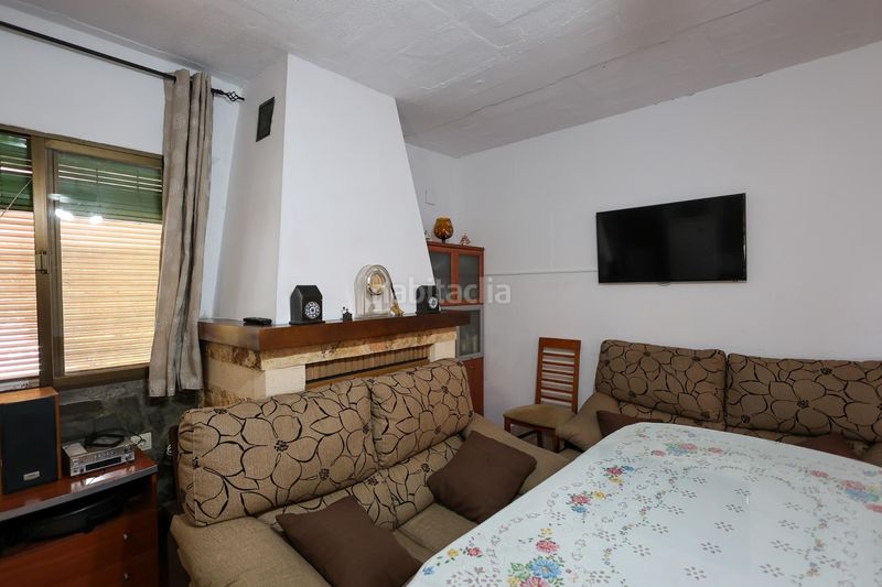 Foto efec910e-1369-4afc-aa8d-a863a22f499d. Casa amb aparcament piscina a Cogollos de la Vega