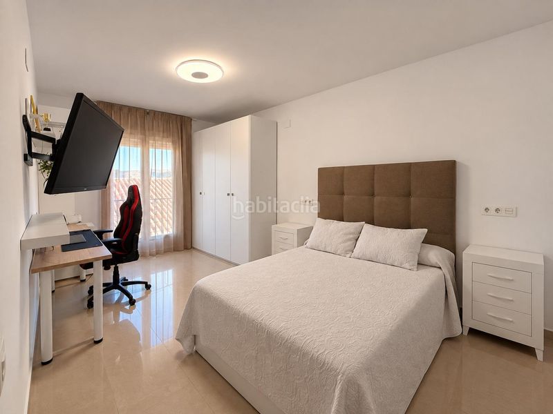 Foto f7f8f1a9-9995-48d8-ad61-0eebca32cb41. Maison jumelée avec parking dans Padul
