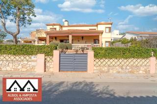 Casa a Mas Mel. Preciosa casa para entrar a vivir-perfecto estado de conservació