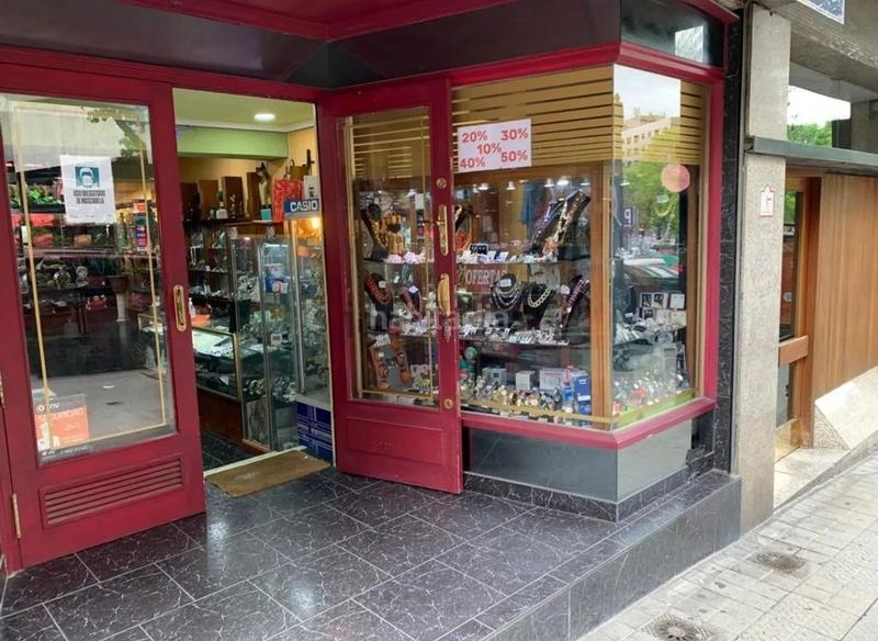 Foto 156740e4-9062-4700-b909-7538f991a9eb. Location local commercial dans Ametzola Bilbao