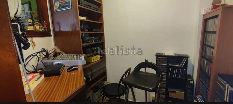 Foto 639b41e4-4bd6-4f7e-9390-d83b92ee3b54. Local comercial a virgen del puerto 1 a Zierbena