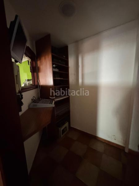 Foto 8e0a5490-33e0-43b5-bd84-1ab0ad491052. Local comercial a virgen del puerto 1 a Zierbena
