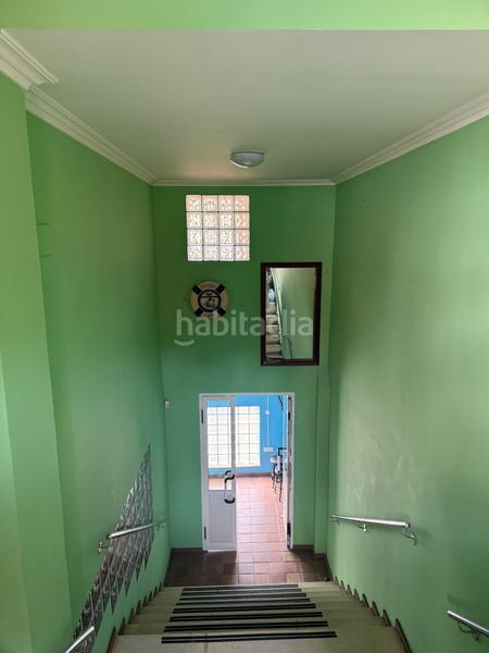 Foto a8dd18e8-fd8b-4df4-8956-bc87c89ffceb. Local comercial a virgen del puerto 1 a Zierbena