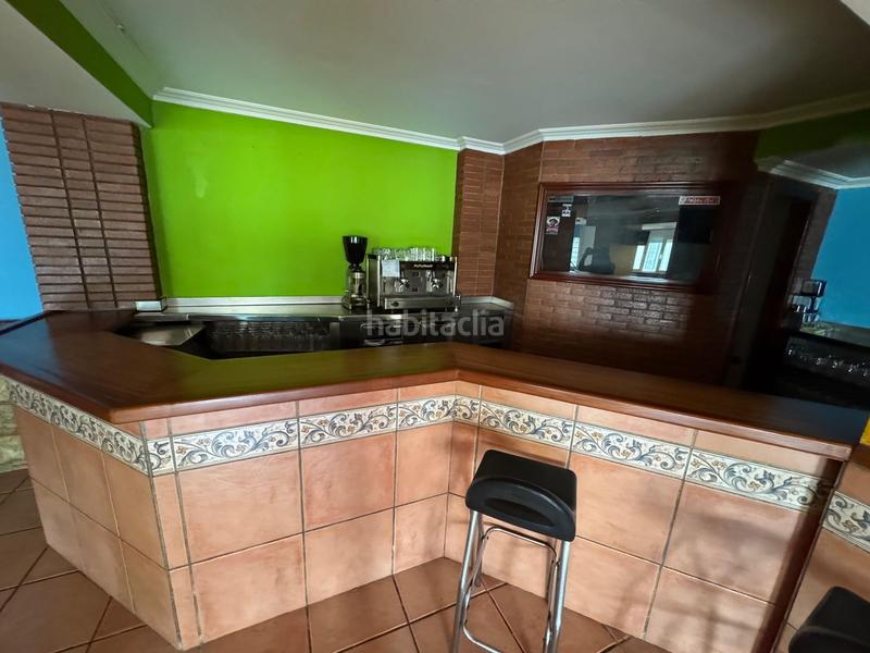 Foto d6913d32-8e7e-436b-9618-4f640682eee5. Local comercial a virgen del puerto 1 a Zierbena