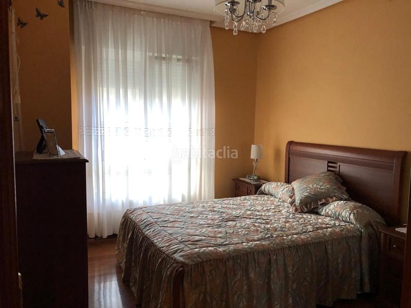 Foto a6639c90-f5c4-4f6c-b4cb-1abead127837. Pis a bajada chorrillo 3 a Centro Castro - Urdiales